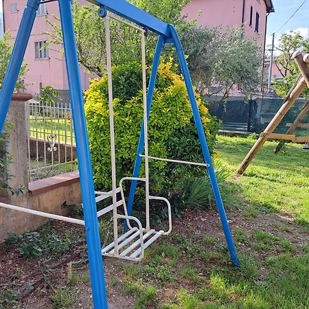 La Casa Di Memy לינה וארוחת בוקר גואלדו טאדינו