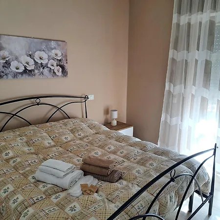 לינה וארוחת בוקר La Casa Di Memy *